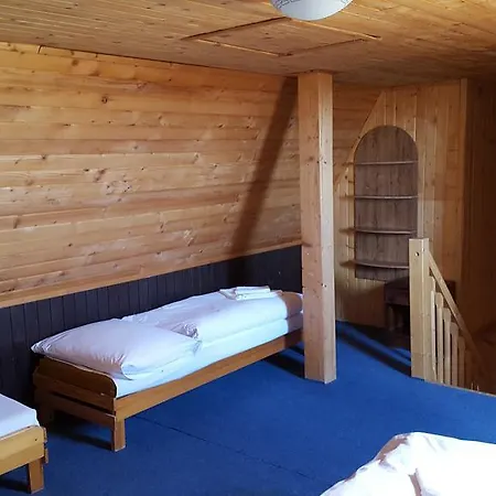 Valaska Apartament *