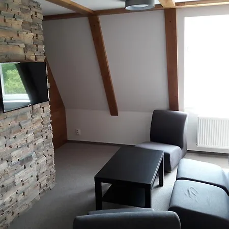 Apartament Valaska *